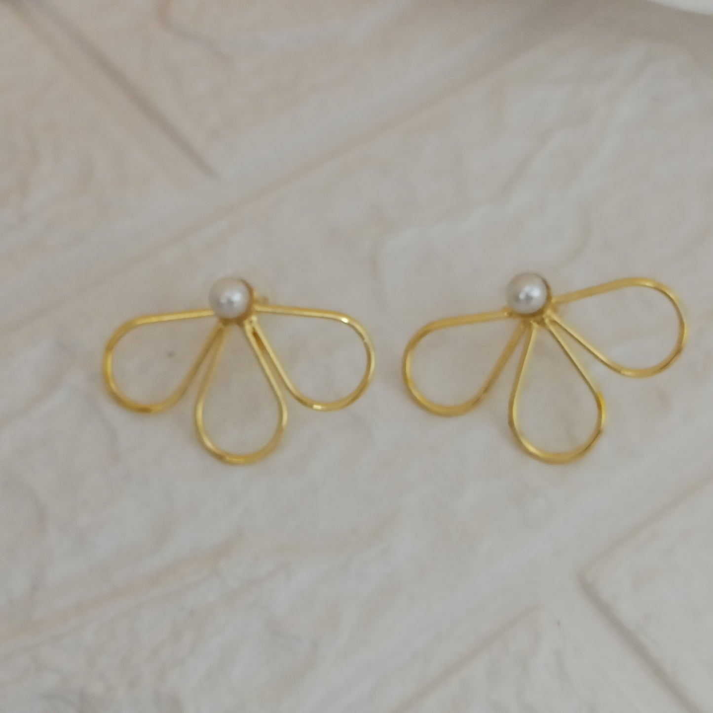 Vionne-Handmade-Petals