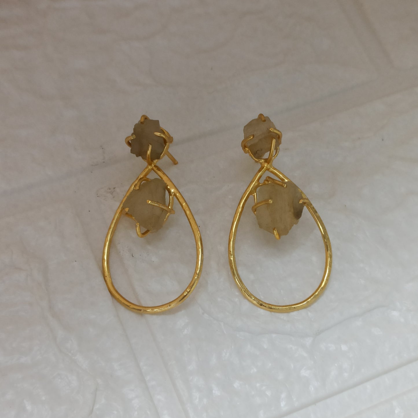 Xyara-Handmade-Tilak