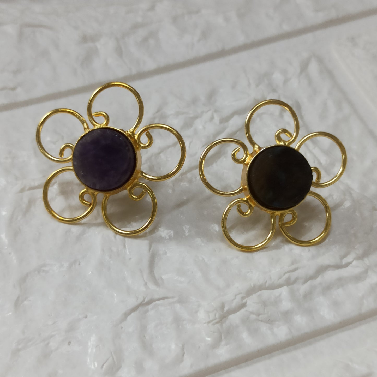 Miren-Handmade-Flower-Black