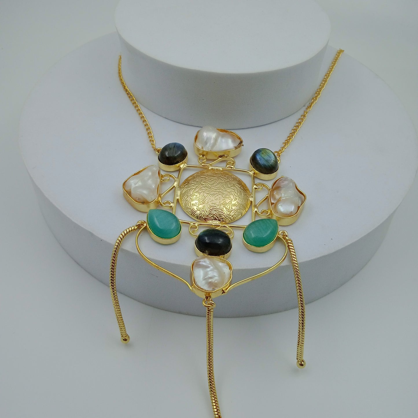 Divinia-Pendent Multi