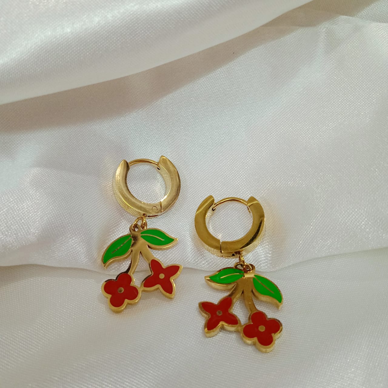 Deeva - Anti Tarnish Flower Hoops