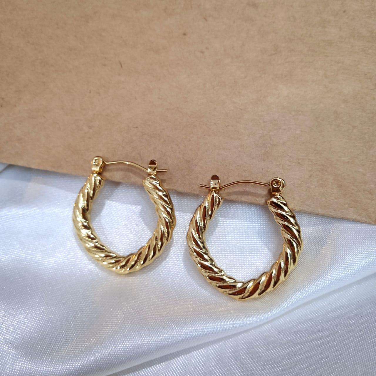MANA - Anti Tarnish Bamboo Hoops