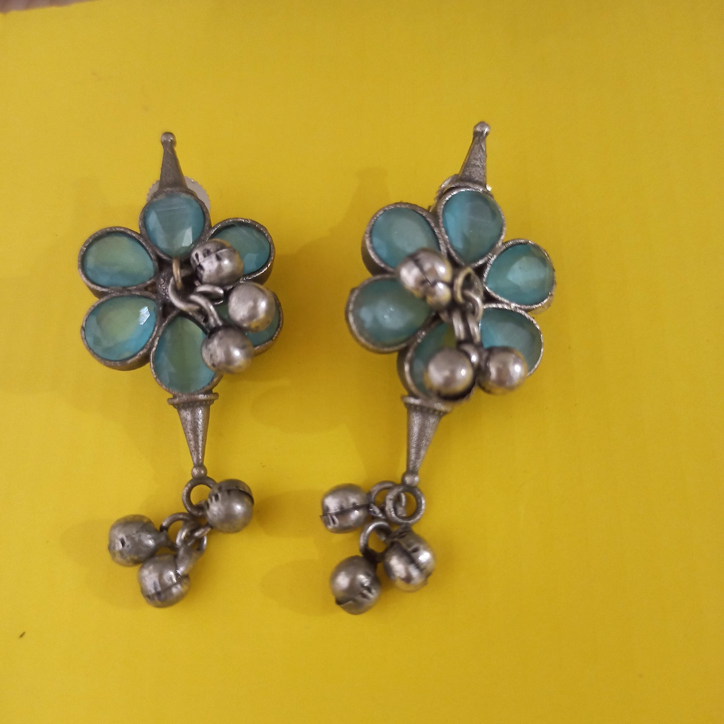 Neha-Oxidised Studs-Blue