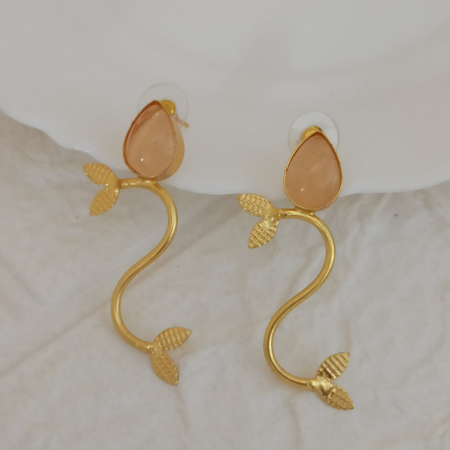 Veyra-Handmade-S-Drop-Peach