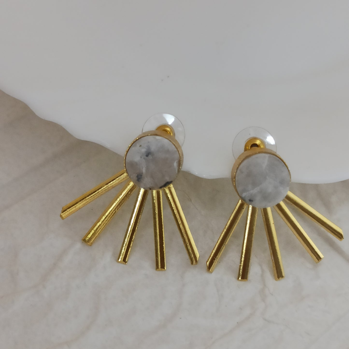 Senara-Handmade-Rays-Grey