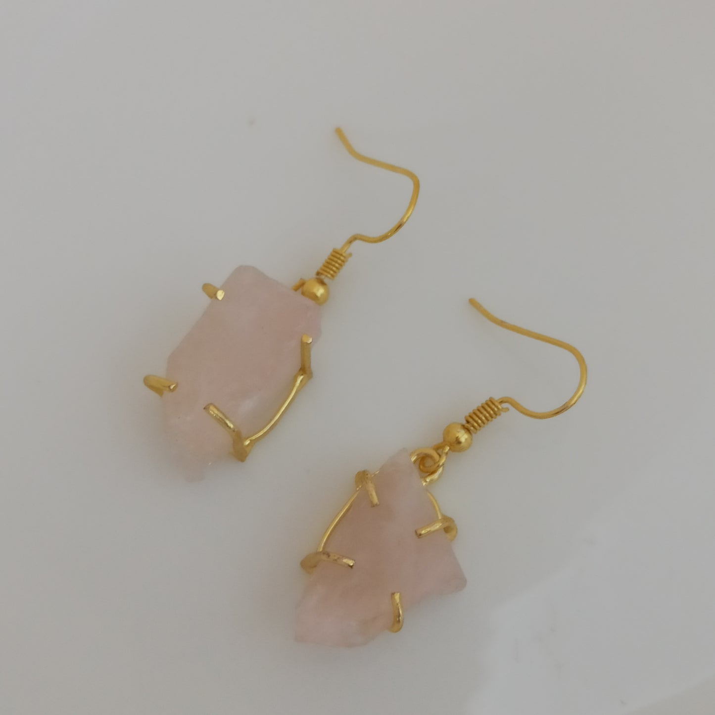 Auri-Handmade-Dangle-Pink