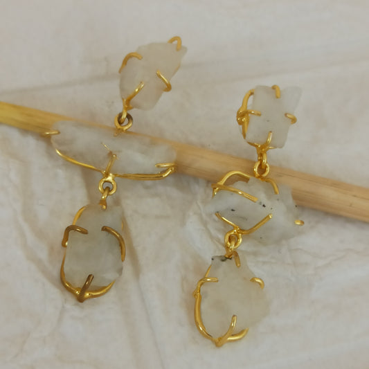 Liora-Handmade-3Dangle-White