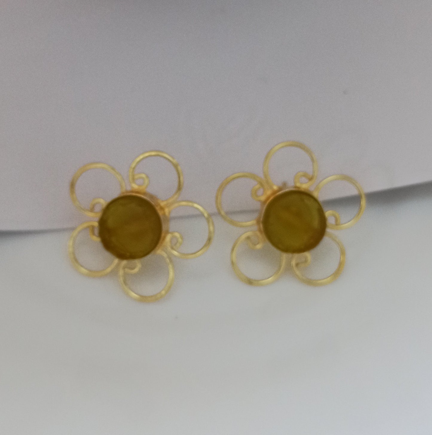 Miren-Handmade-Flower-Yellow