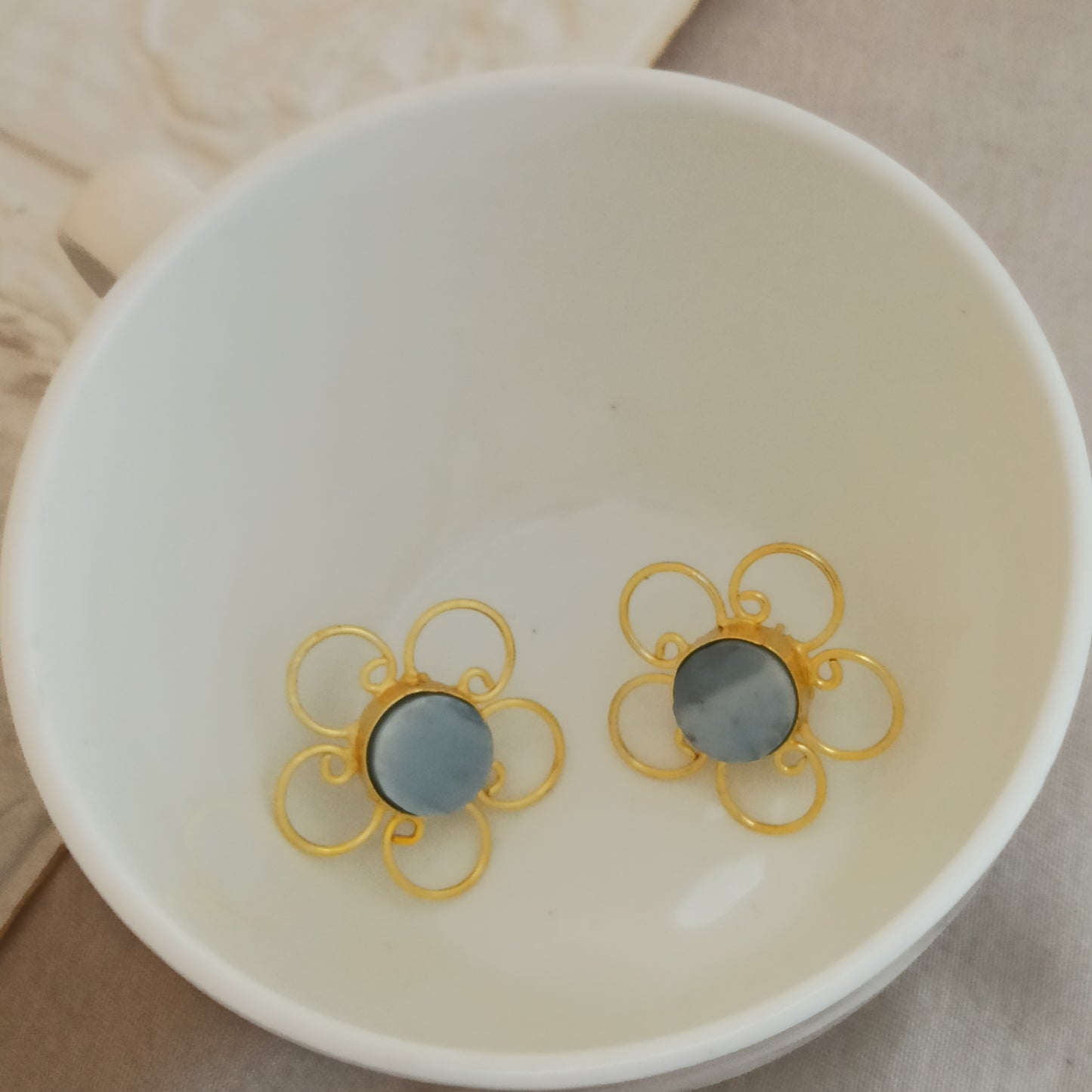 Miren-Handmade-Flower-Blue