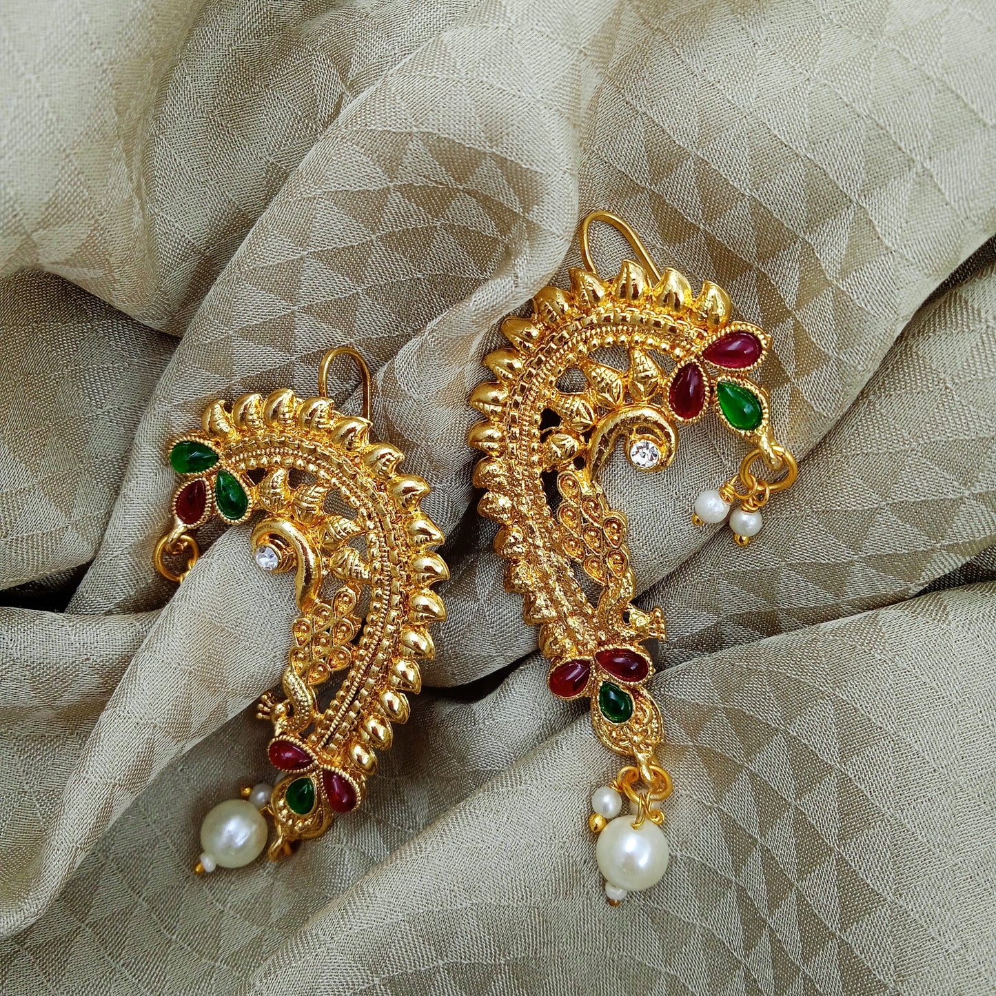 Ear Cuffs-Gold-3stone