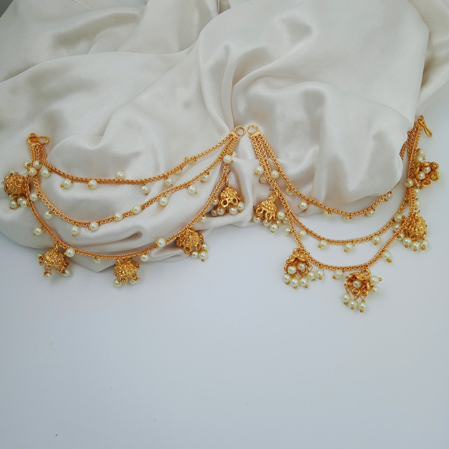 Ear Chain with Jhumki-Kunti