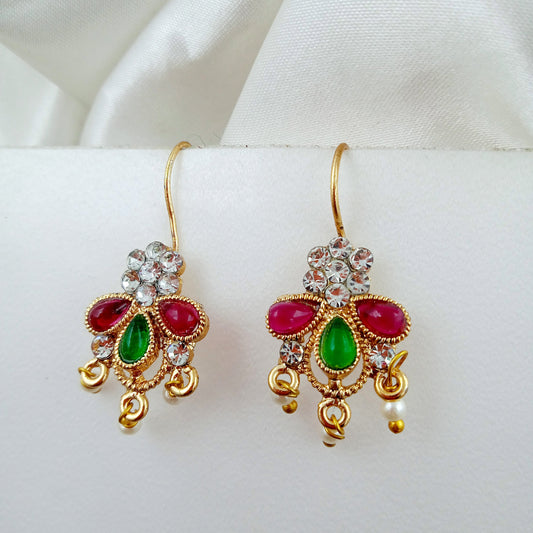 Ear Cuffs-Bugdi-3Petals