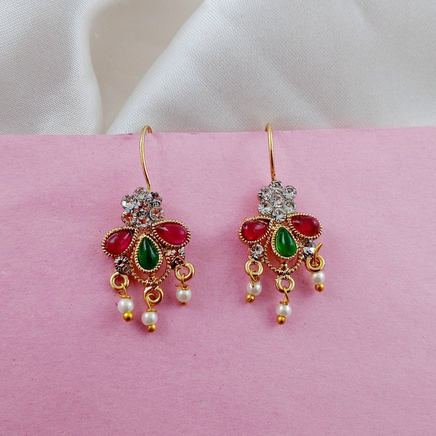 Ear Cuffs-Bugdi-3Petals