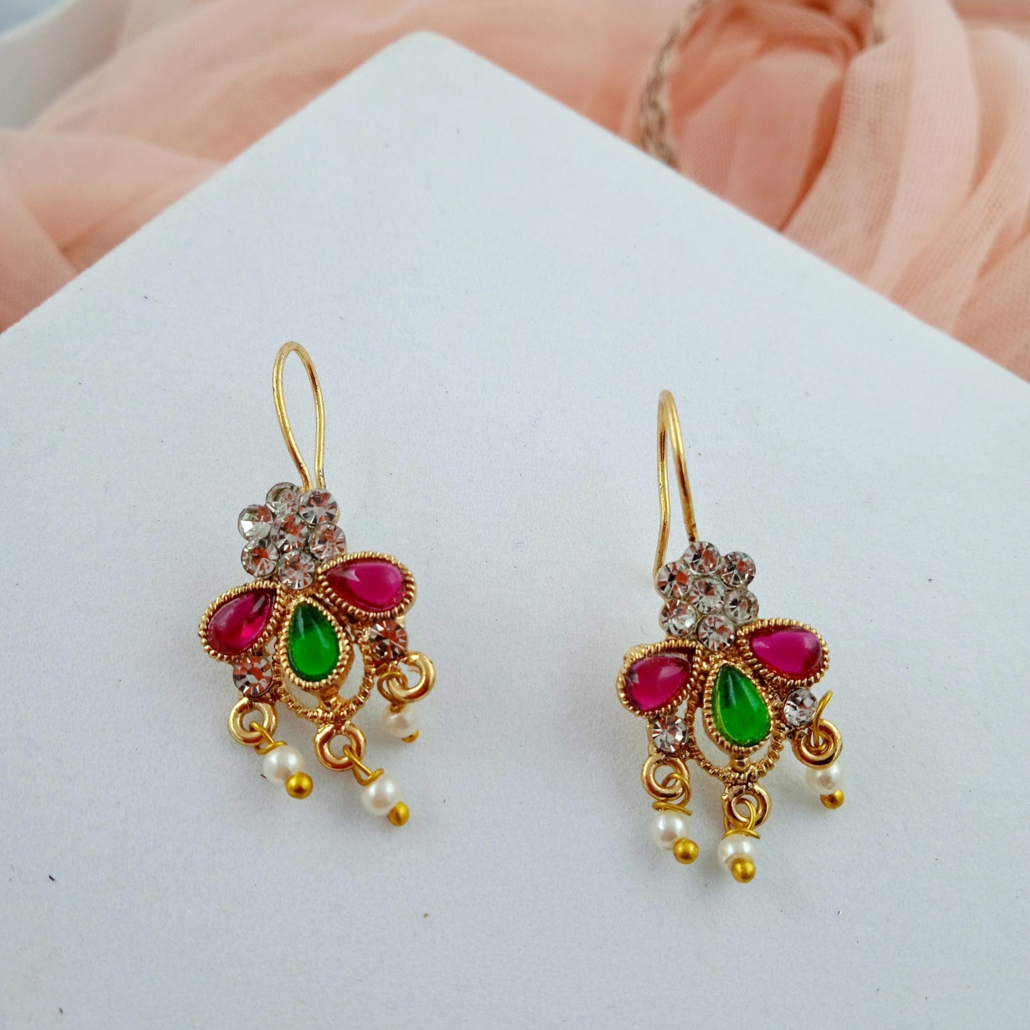 Ear Cuffs-Bugdi-3Petals