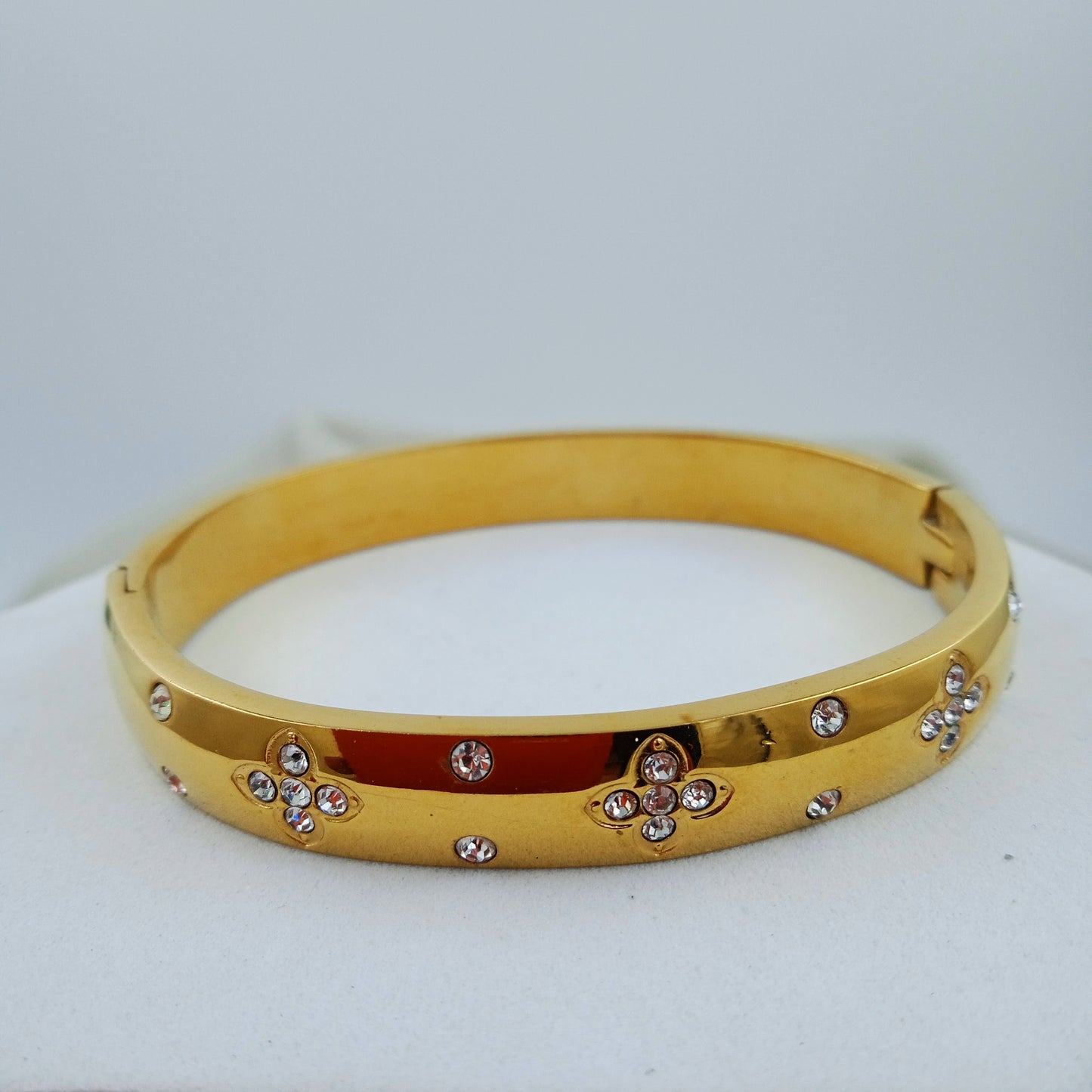 Bracelet-Blossom Spark Band - Size 2.2