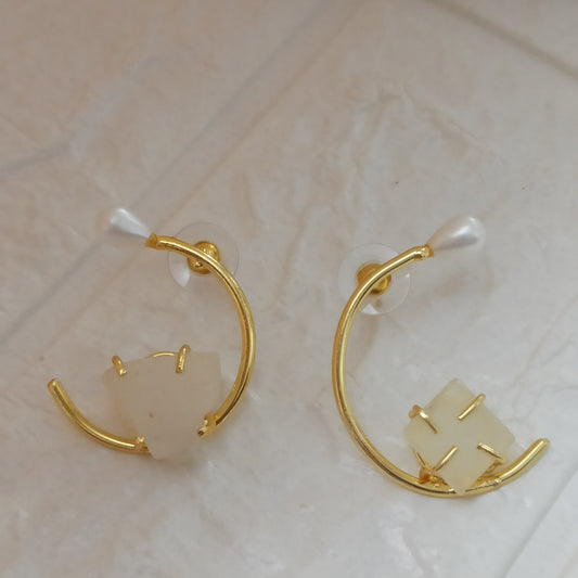 Zivra-Handmade-Moon-White