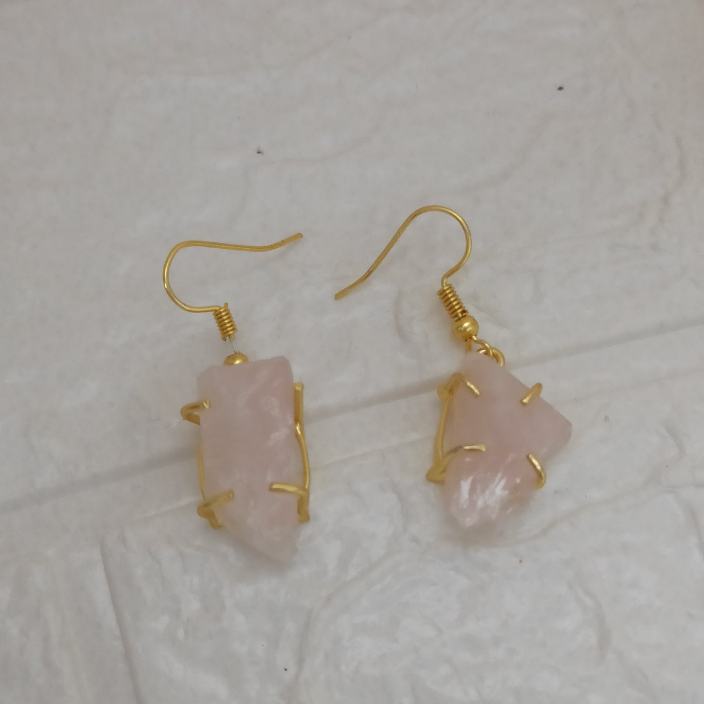 Auri-Handmade-Dangle-Pink