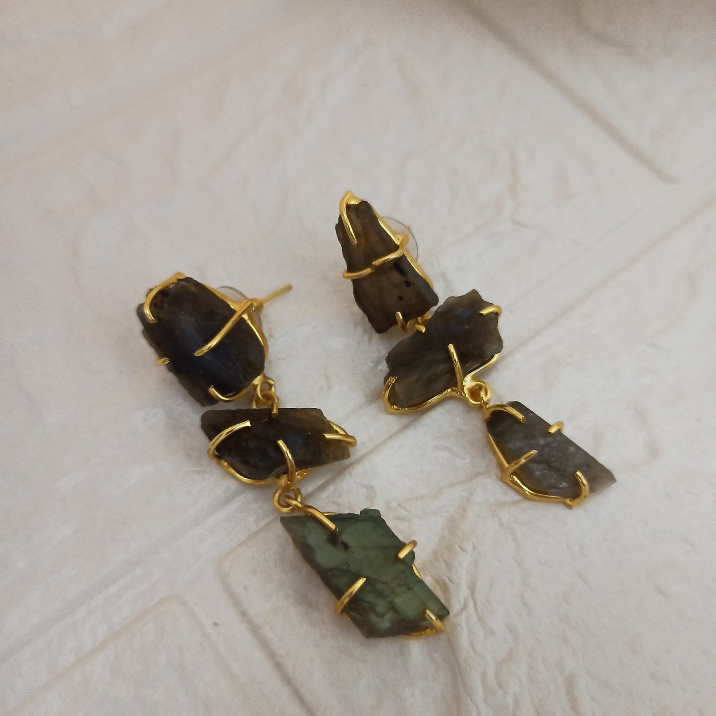 Liora-Handmade-3Dangle-Grey