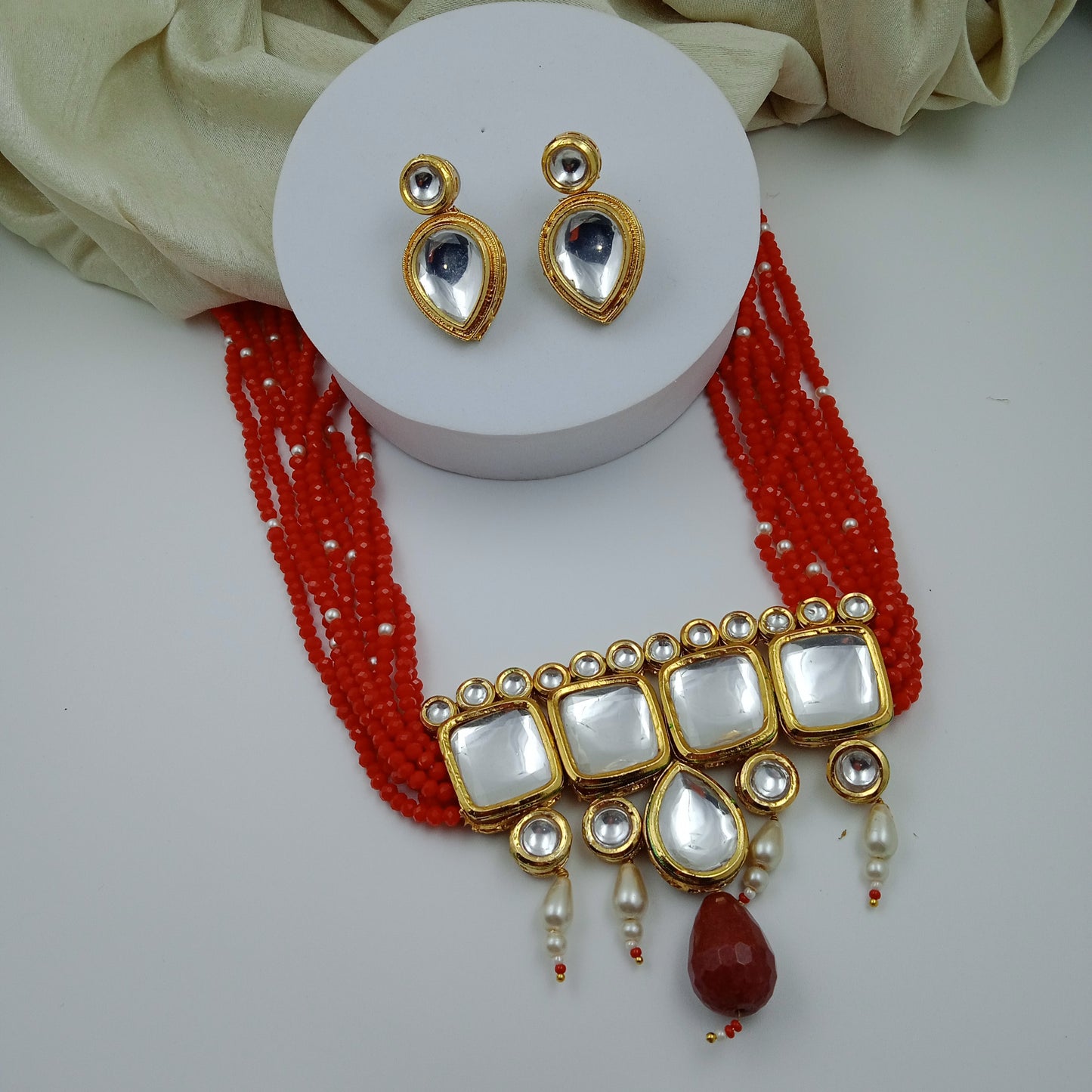 Rilora-Red-Kundan