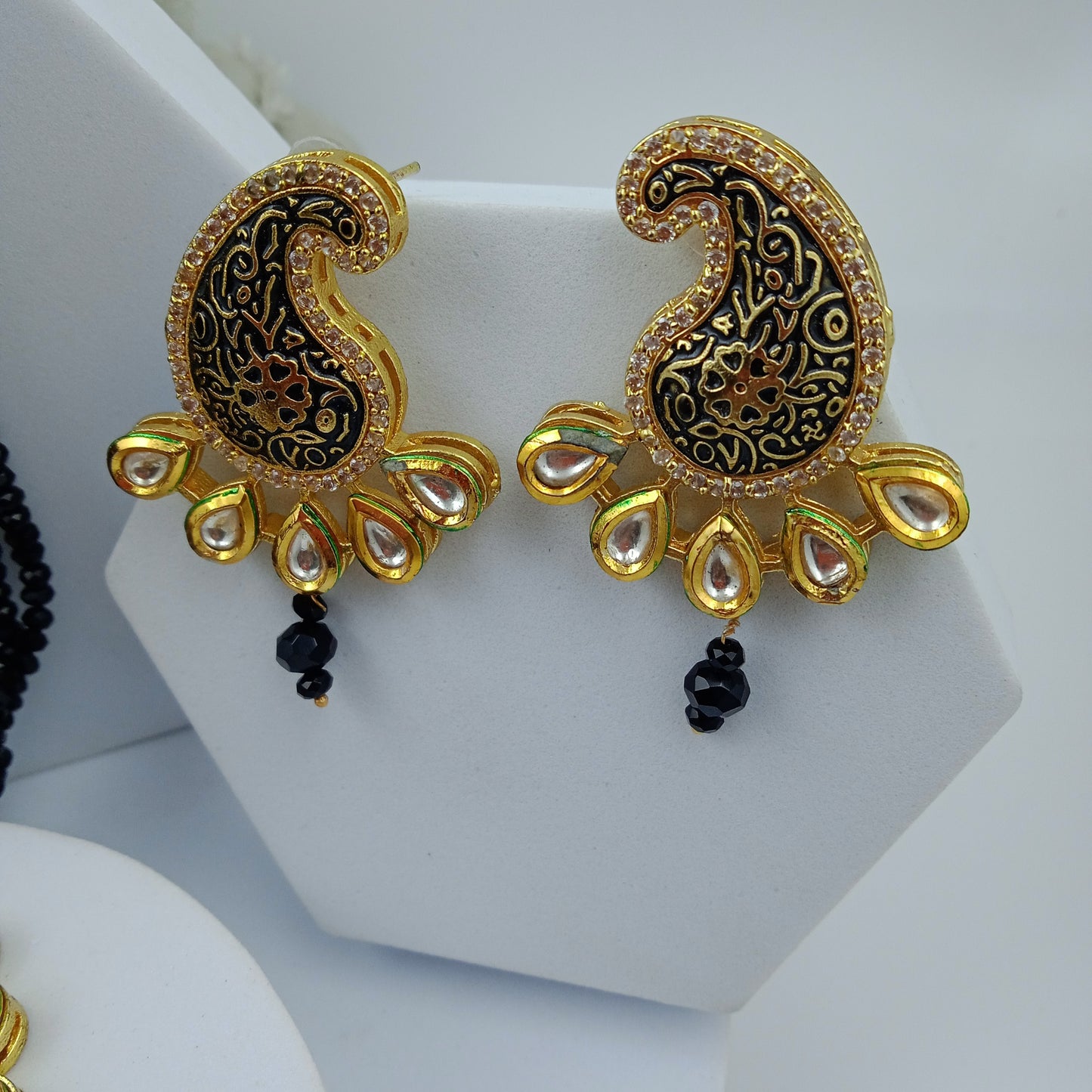 Aurienne-Black Koyiri