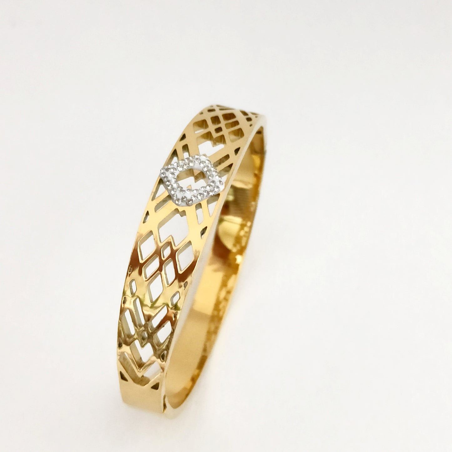 Bracelet-Pearl Haven Bangle