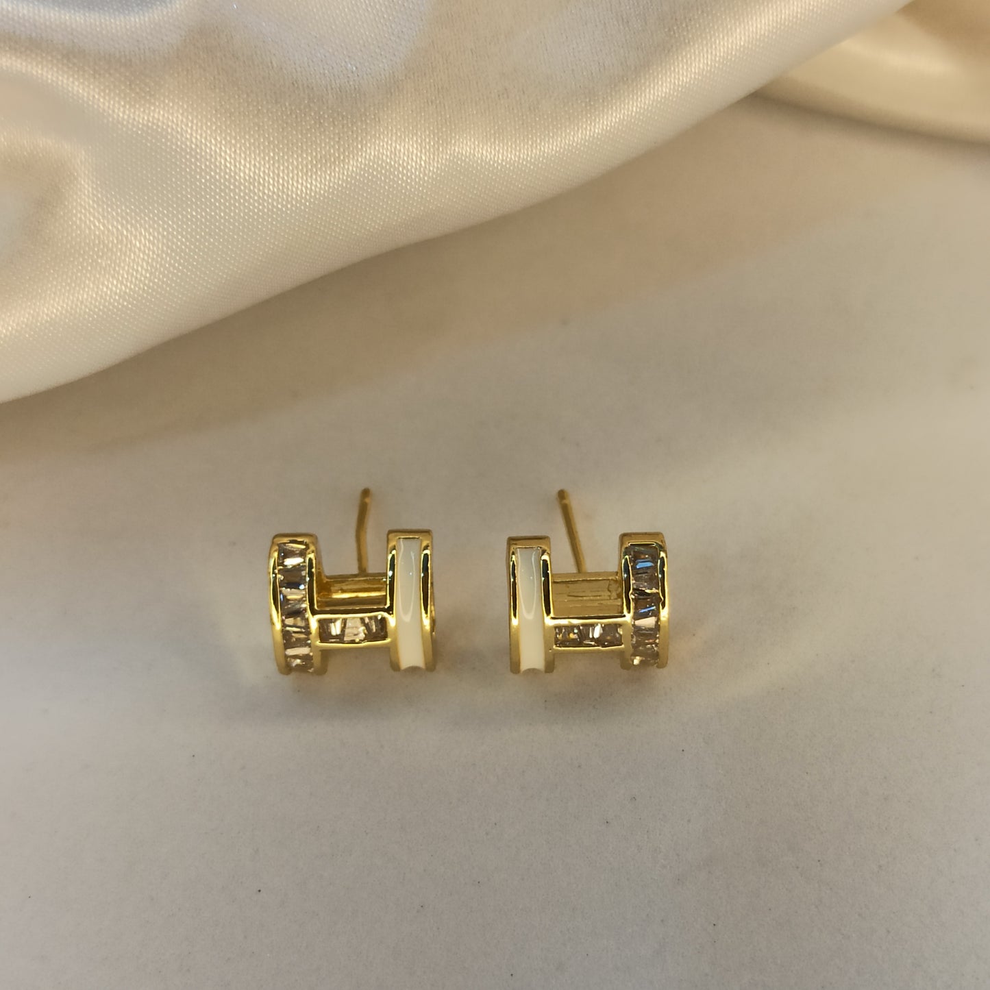 Arivo - Anti Tarnish Studs