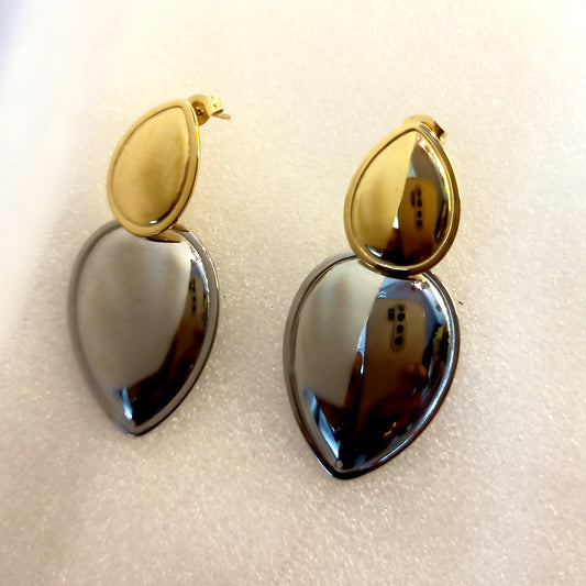 ShineSpace- Anti Tarnish Dual Studs