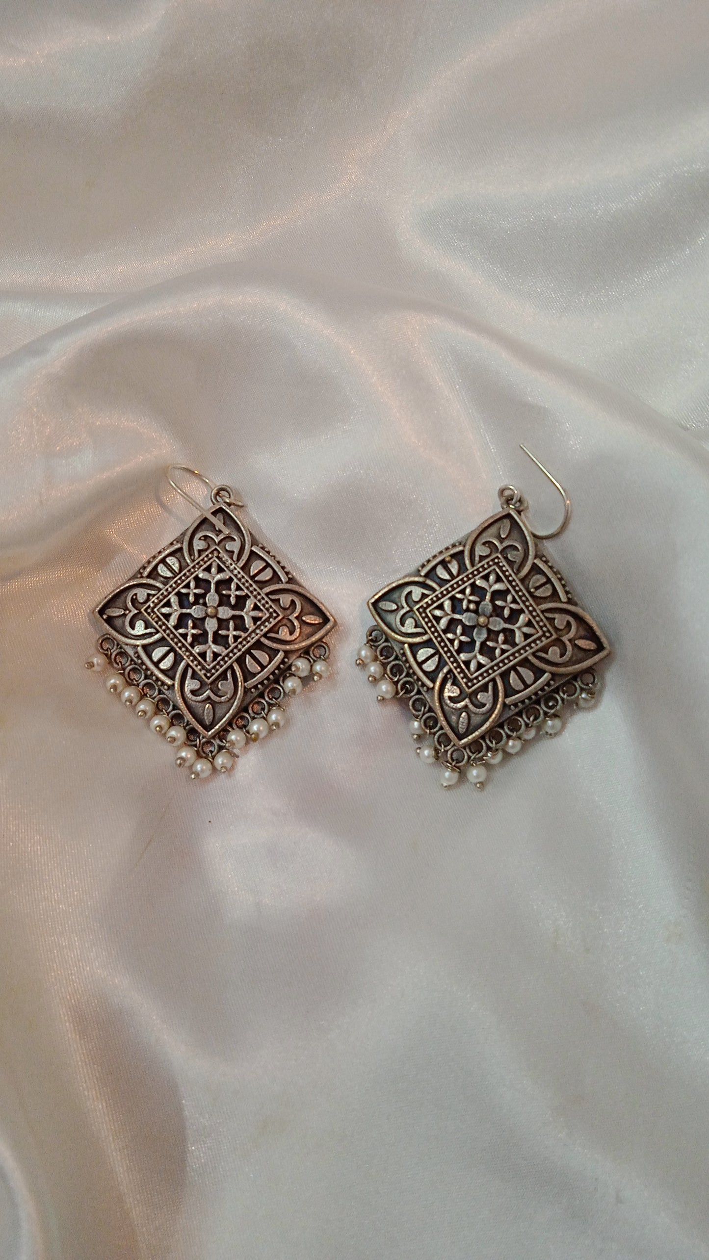 Veylin-Oxidised Danglers-Kite