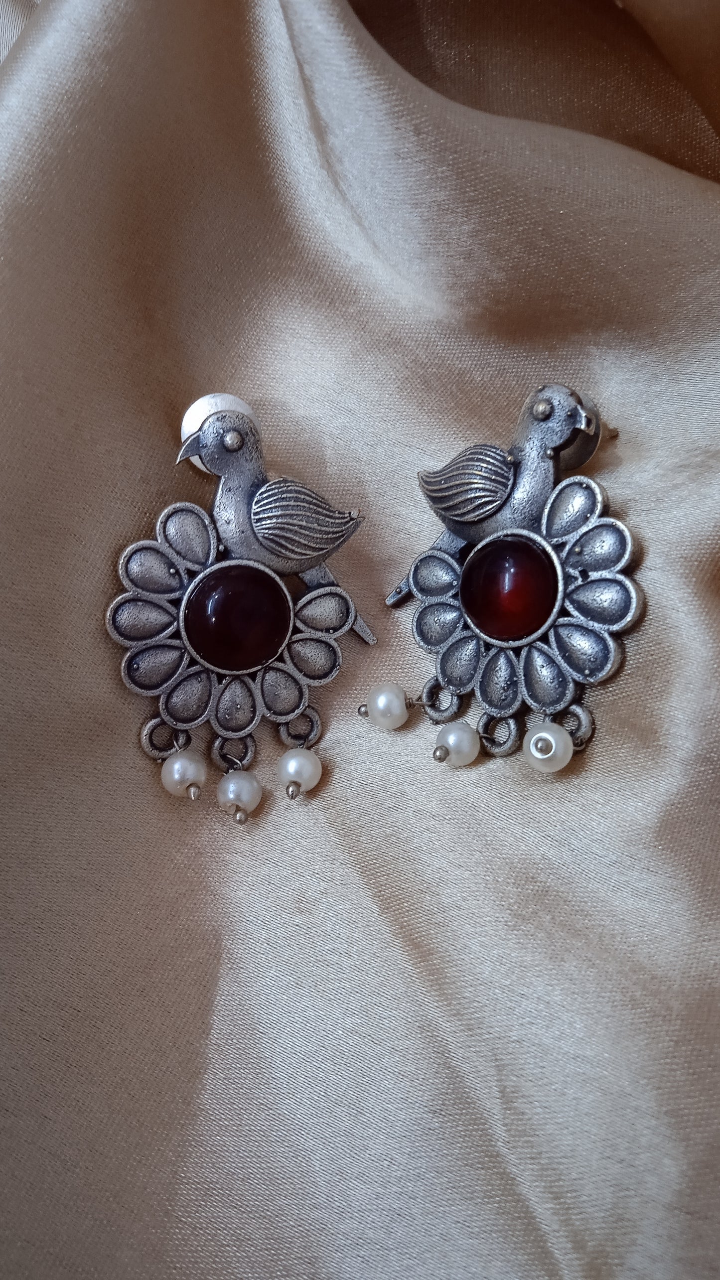 Aurixis-Oxidised Studs-Sparrow