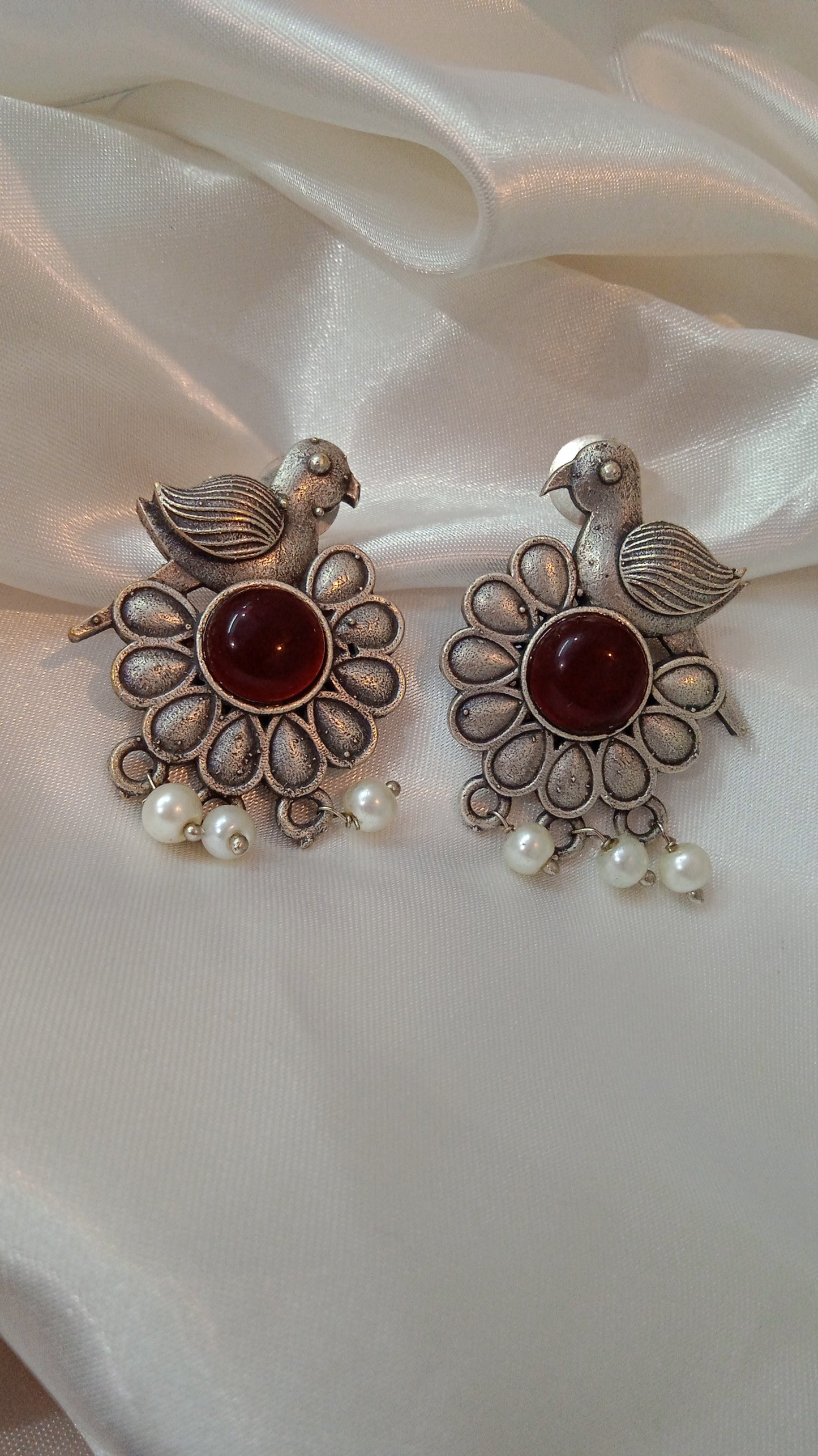 Aurixis-Oxidised Studs-Sparrow