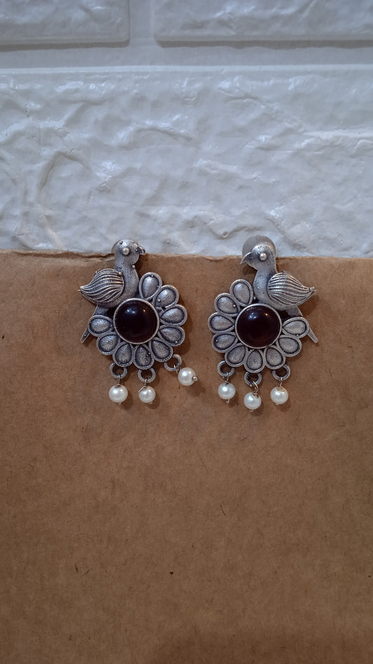 Aurixis-Oxidised Studs-Sparrow