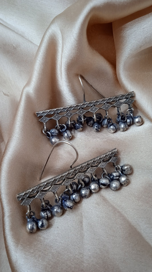 Orlyn-Oxidised Danglers-Rod