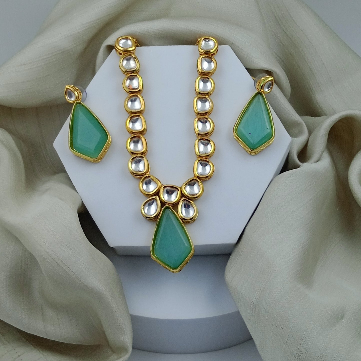 Olivra-Green Stone-Kundan