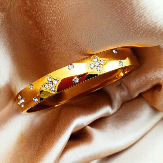 Bracelet-Blossom Spark Band - Size 2.2