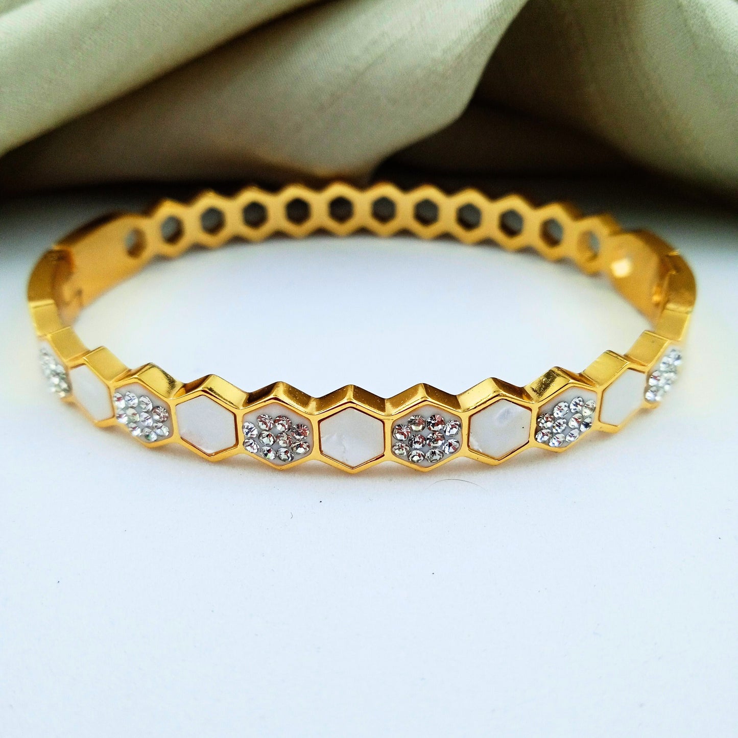 Bracelet-Pure Serenity - Size 2.2