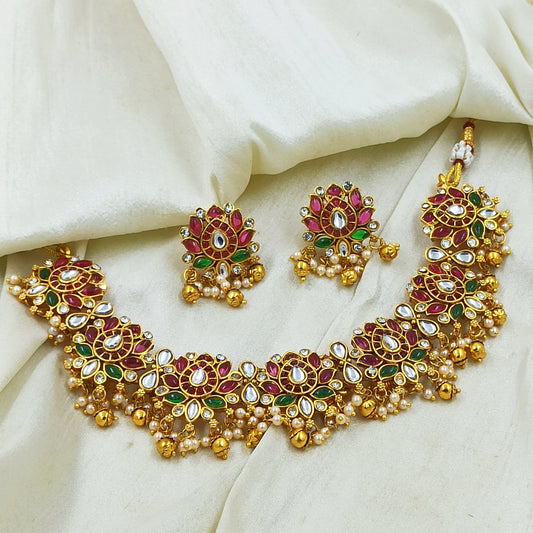 Jhilmil Short Temple Necklace