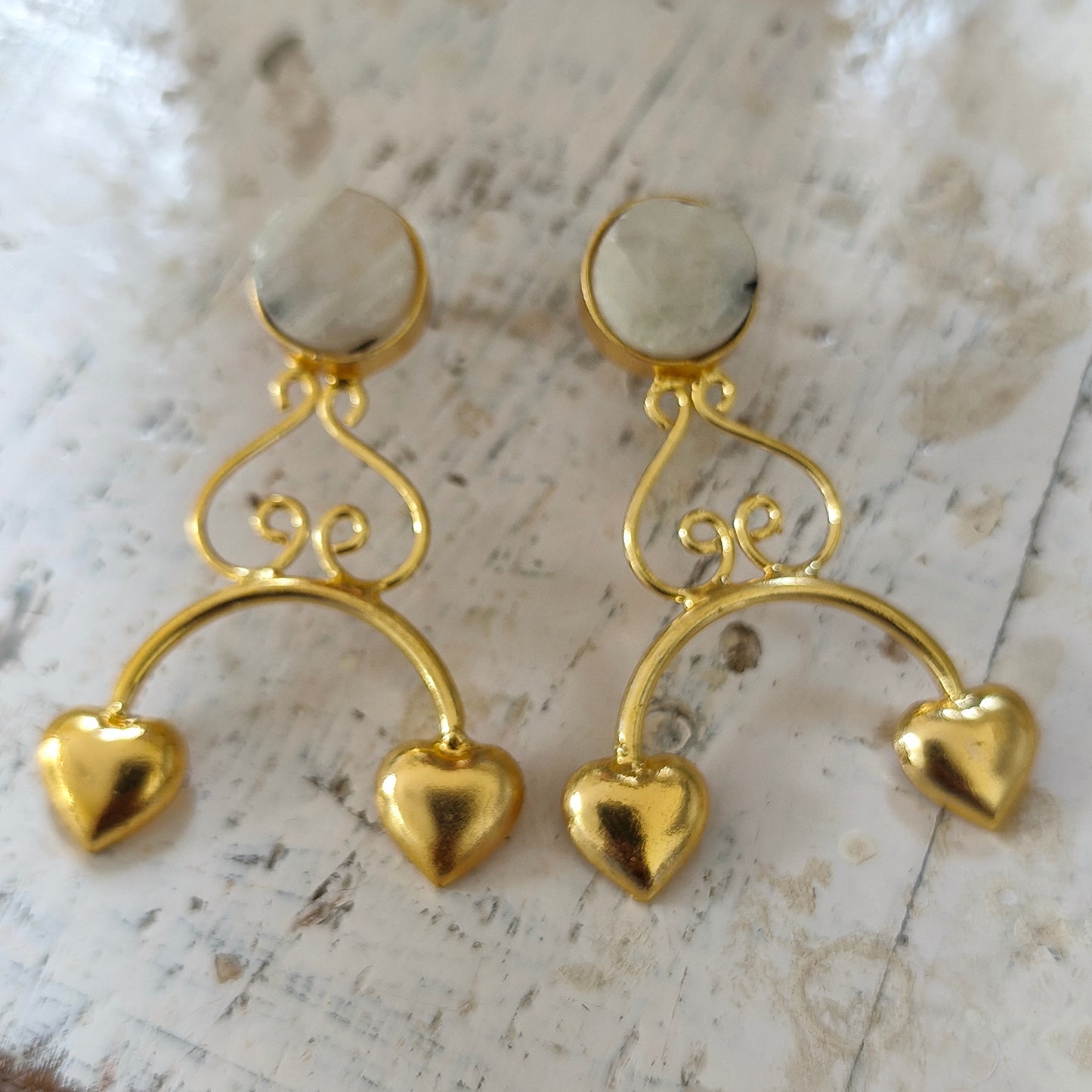 Ozea-Handmade-white