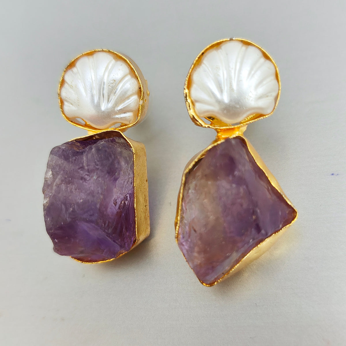 Oriva-Handmade-Shell-Purple Offbeat