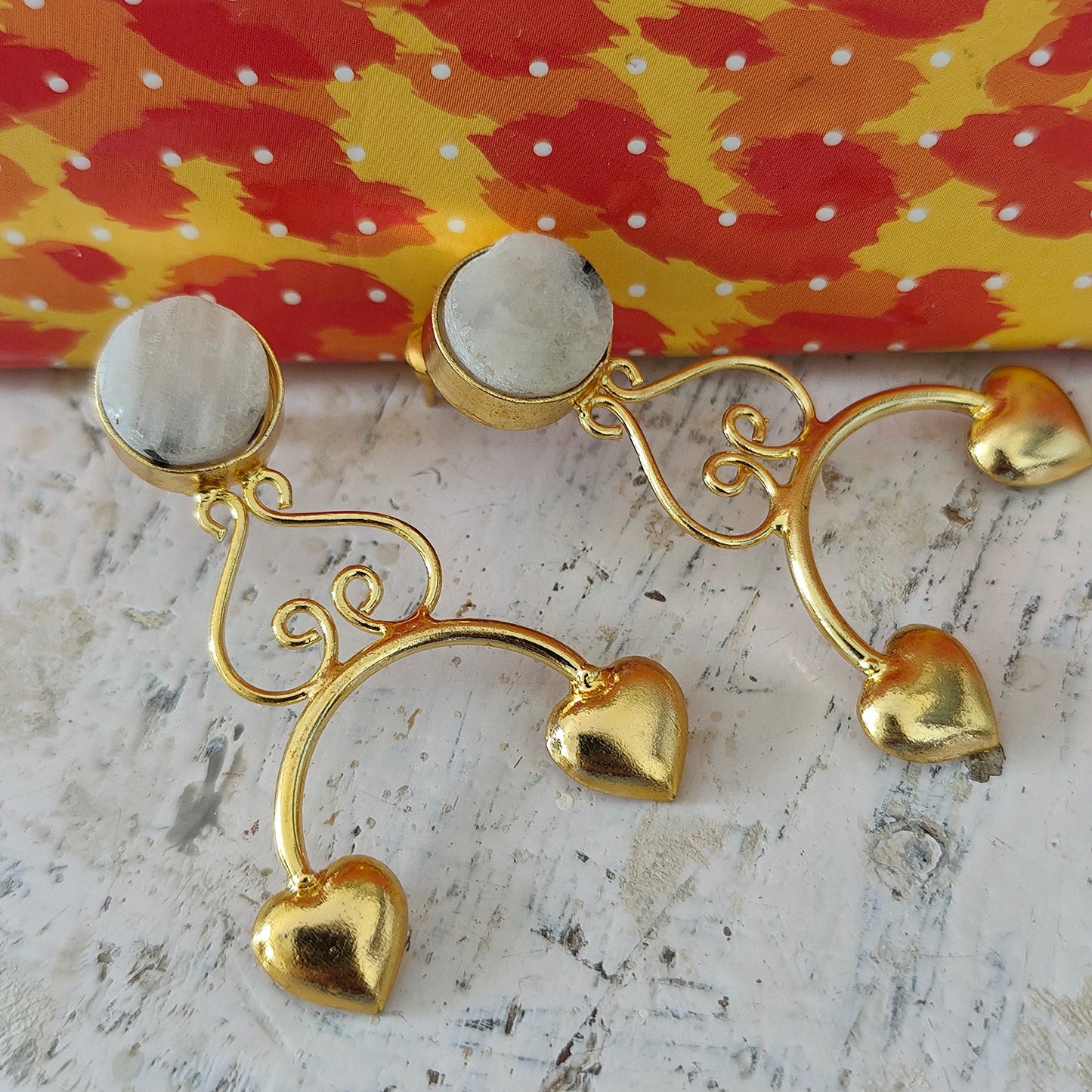 Ozea-Handmade-white